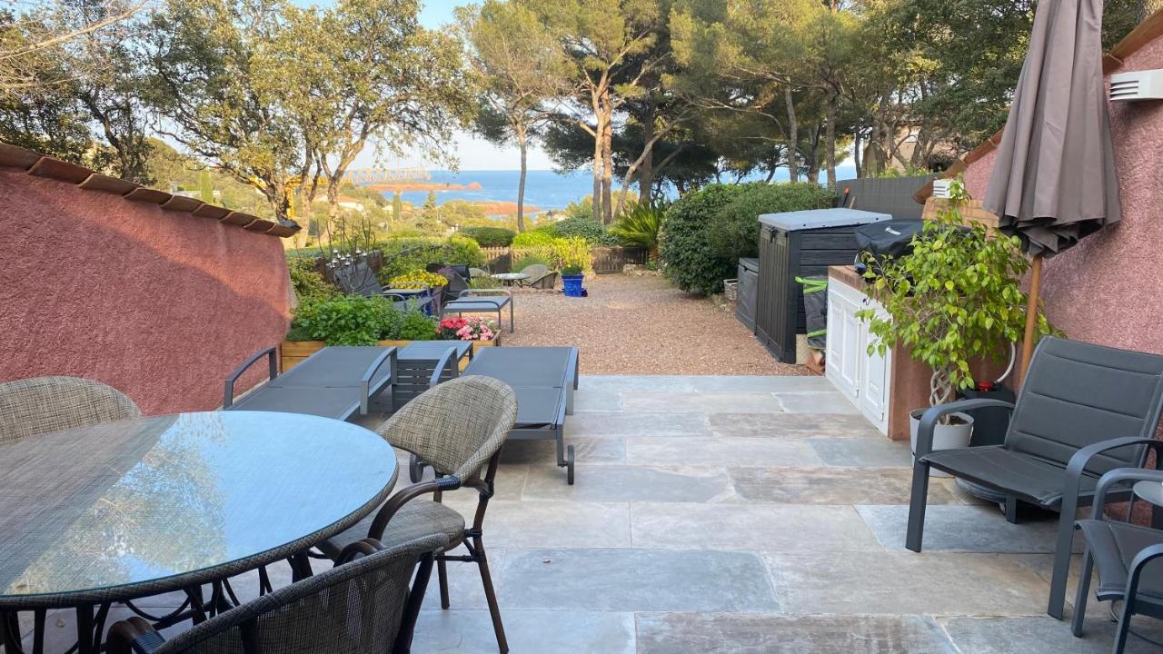 Bastidon Vue Mer Antheor-Cap-Roux Esterno foto
